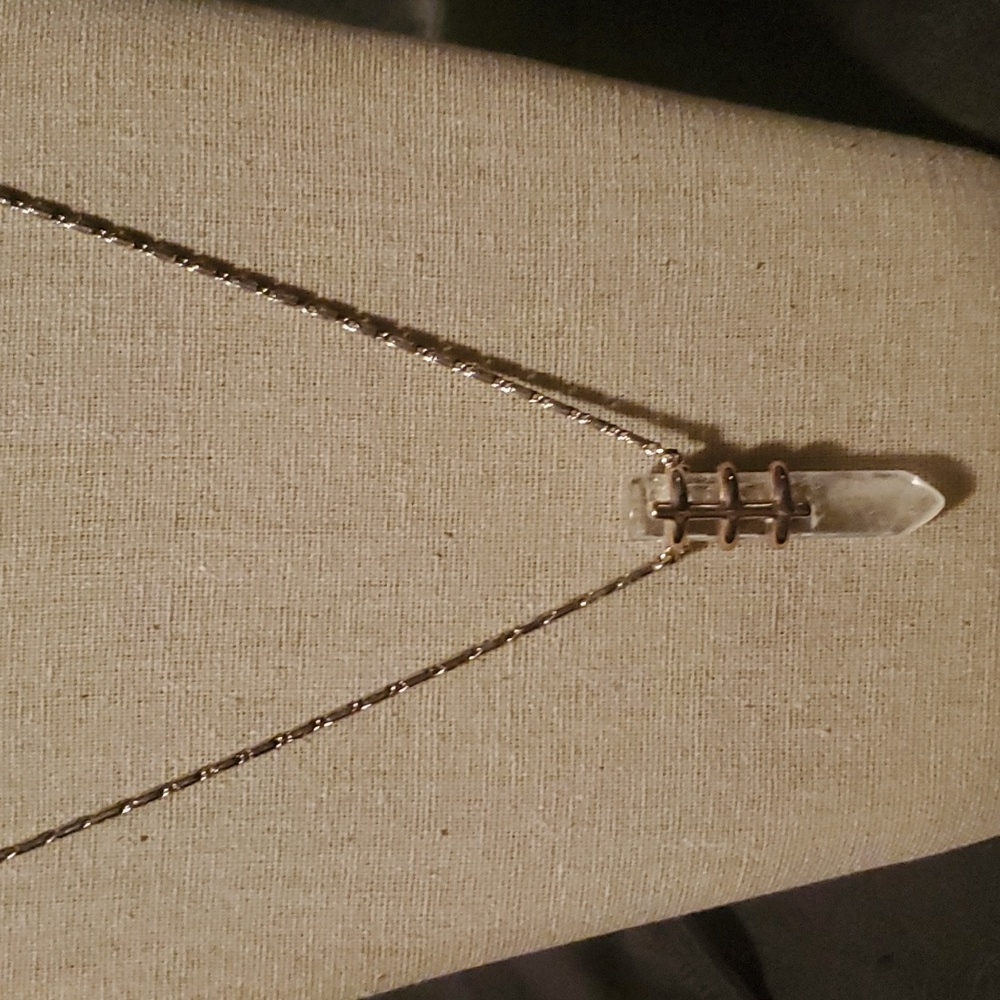RETIRED •Stella&Dot• quartz Crystal Necklace